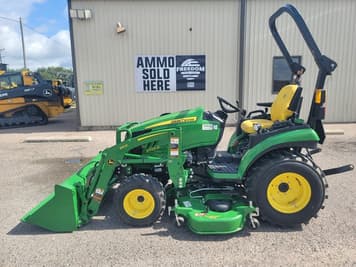 Main image John Deere 2025R
